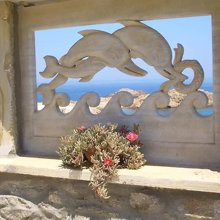 Mykonos Thea * Agios Sostis (Mykonos)
