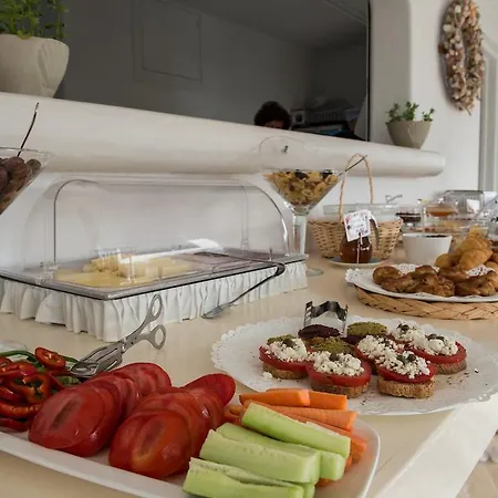 Mykonos Thea * Agios Sostis (Mykonos)